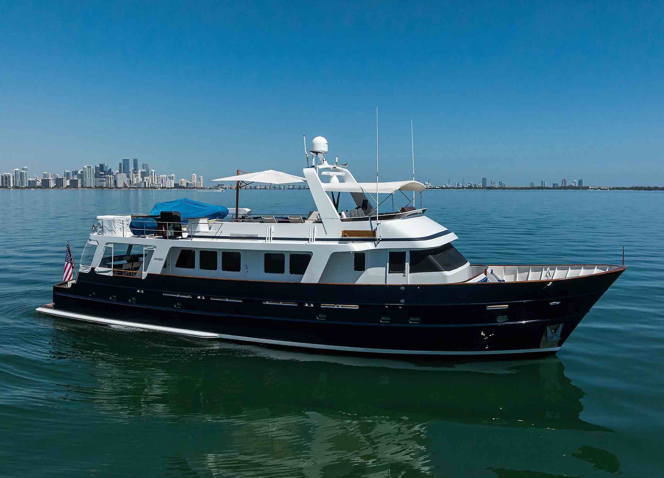 AVENTURER (ex Precious Cargo)